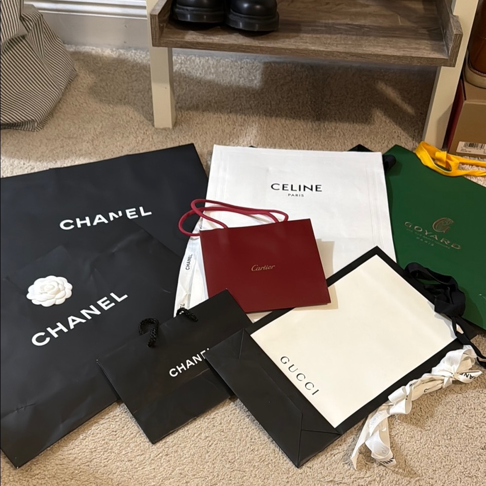 Luxury Designer Shopping Bags & Ribbon Collection